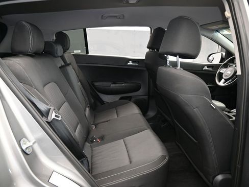 Used 2020 Kia Sportage LX image 36