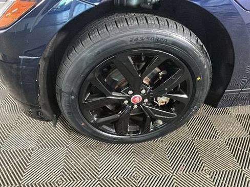 Used 2023 Jaguar I-PACE HSE AWD/4WD image 9
