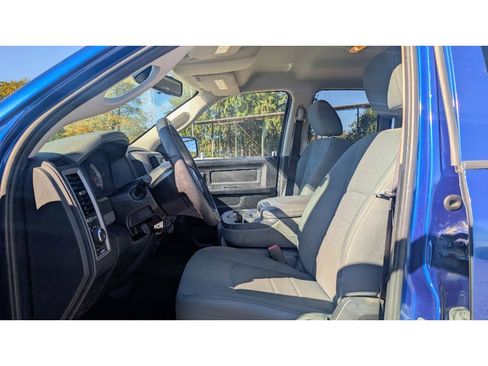 Used 2016 RAM 1500 Express AWD/4WD image 14