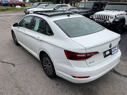 Used 2019 Volkswagen Jetta SE FWD image 8