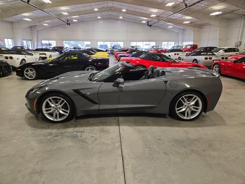 Used 2016 Chevrolet Corvette Stingray Convertible w/ 2LT Preferred Equipment Group image 2