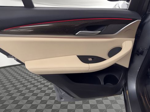 Used 2024 BMW X3 xDrive30i w/ Premium Package image 17