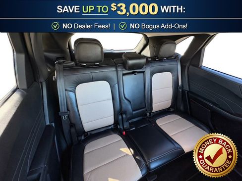 Used 2022 Ford Escape Titanium w/ Titanium Elite Package image 22