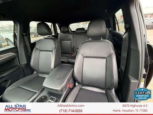 Used 2020 Volkswagen Atlas Cross Sport SE FWD image 18