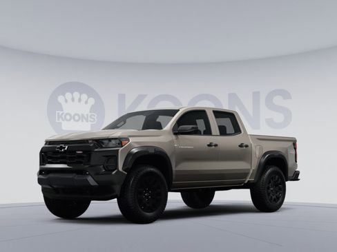 Used 2023 Chevrolet Colorado Trail Boss w/ LPO, Dark Essentials Package AWD/4WD image 1