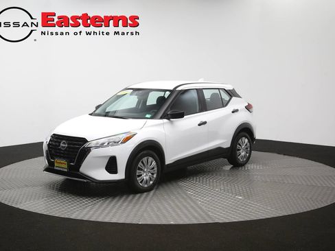 Used 2023 Nissan Kicks S FWD image 58