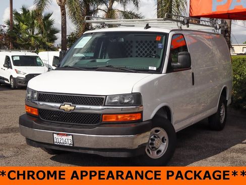 Used 2022 Chevrolet Express 2500 w/ Communications Package image 4