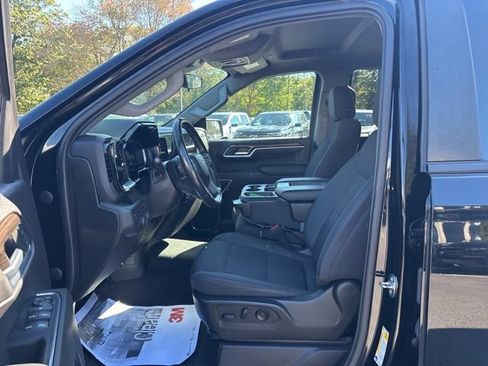 Used 2022 Chevrolet Silverado 1500 LT w/ Safety Package AWD/4WD image 13