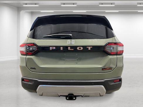 New 2026 Honda Pilot TrailSport image 4