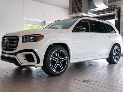 New 2026 Mercedes-Benz GLS 450 4MATIC