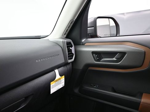 New 2025 Ford Bronco Sport Outer Banks image 24