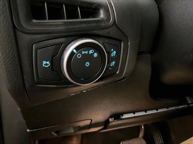 Used 2017 Ford Focus SE FWD image 31