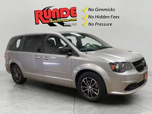Used 2015 Dodge Grand Caravan SE w/ Quick Order Package 29E SE FWD image 1