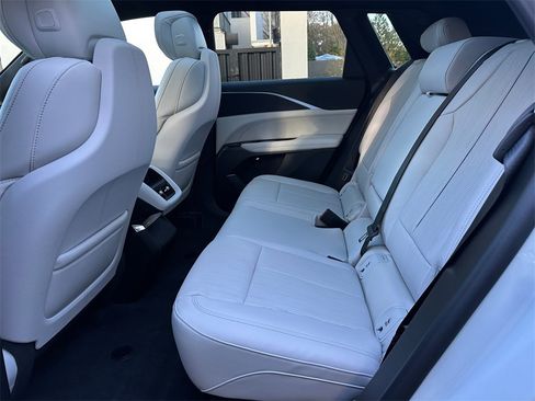 New 2026 Cadillac Lyriq Sport image 15