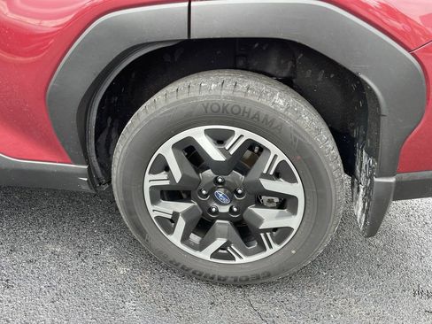 Certified 2025 Subaru Forester w/ Protection Package AWD/4WD image 7