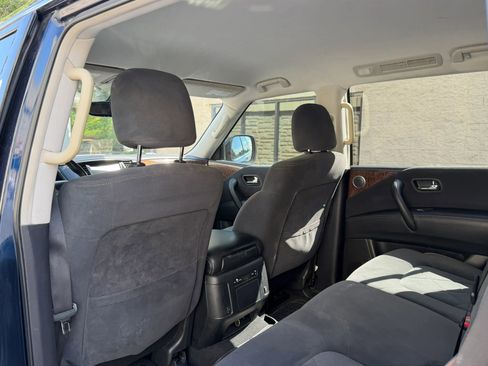 Used 2018 Nissan Armada SV w/ Driver Package RWD image 30