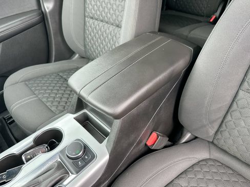 Used 2022 Chevrolet Blazer LT FWD image 20