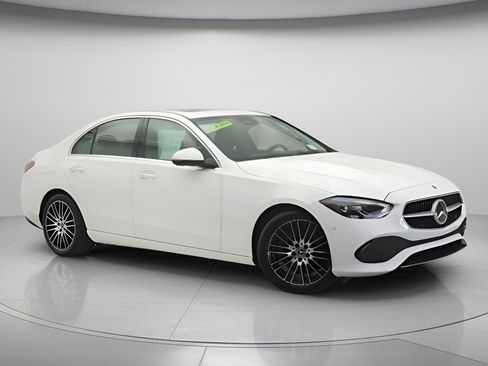 Used 2023 Mercedes-Benz C 300 Sedan image 32