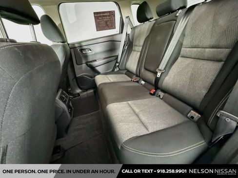 Certified 2026 Nissan Rogue SV FWD image 22