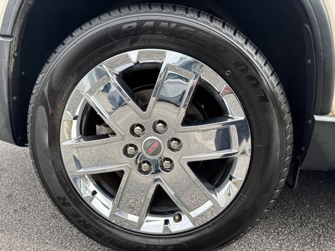 Used 2010 GMC Acadia SLT FWD image 21