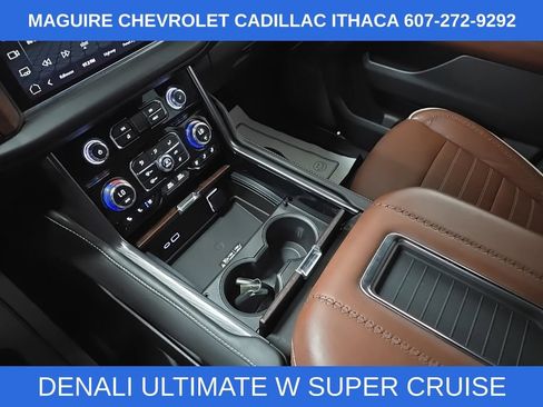 Used 2023 GMC Yukon XL Denali Ultimate AWD/4WD image 28