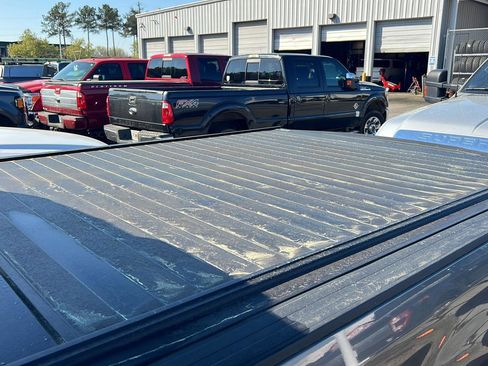 Used 2022 Ford F250 XLT w/ XLT Premium Package image 7