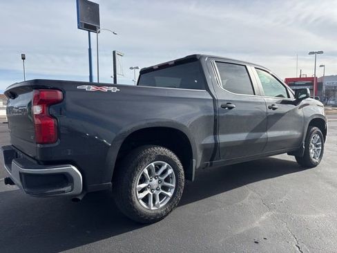 Used 2022 Chevrolet Silverado 1500 LT w/ Protection Package image 3