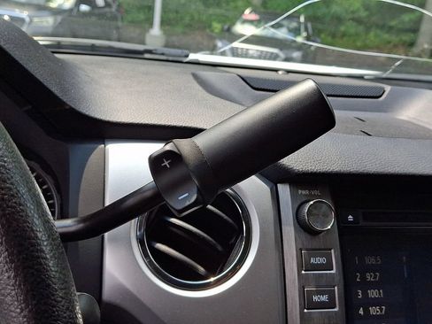 Used 2019 Toyota Tundra SR5 AWD/4WD image 15