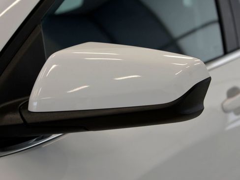 Used 2022 Chevrolet Equinox LT image 12