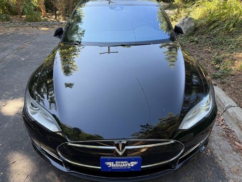 Used 2015 Tesla Model S 85D AWD/4WD image 22