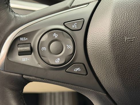 Used 2020 Buick Enclave Premium AWD/4WD image 14