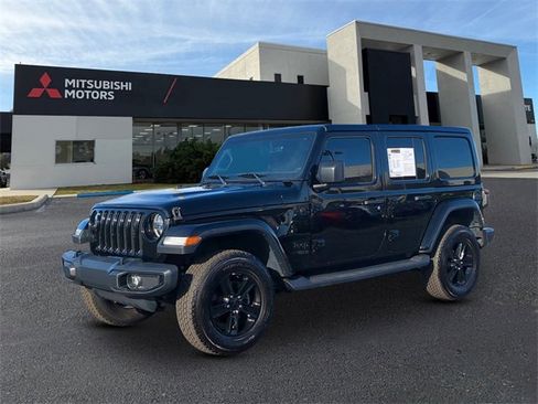 Used 2020 Jeep Wrangler Unlimited Sahara image 1