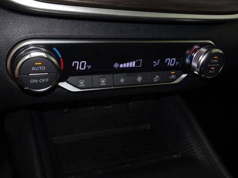 New 2025 Nissan Altima 2.5 SV w/ SV Special Edition Package image 30