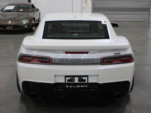 Used 2014 Chevrolet Camaro SS w/ RS Package RWD image 6