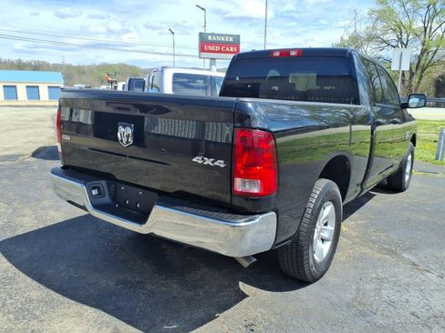 Used 2024 RAM 1500 Classic SLT image 3