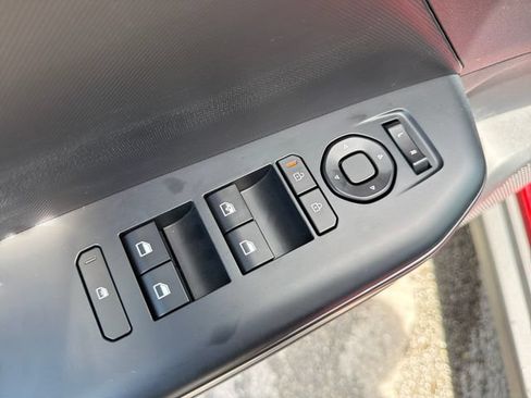 New 2026 Kia K4 FWD image 17