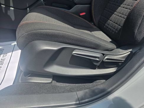 Certified 2024 Honda HR-V Sport image 10