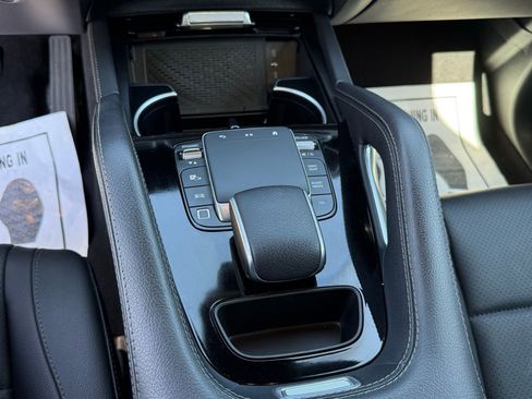 Used 2025 Mercedes-Benz GLE 450 4MATIC Coupe image 28