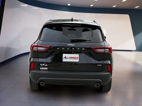 Used 2025 Ford Escape ST-Line w/ Equipment Group 301A FWD image 4