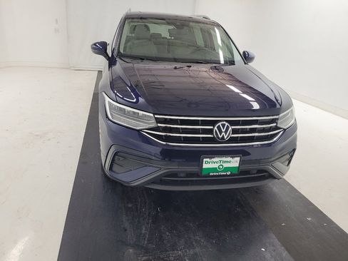 Used 2023 Volkswagen Tiguan SE FWD image 14