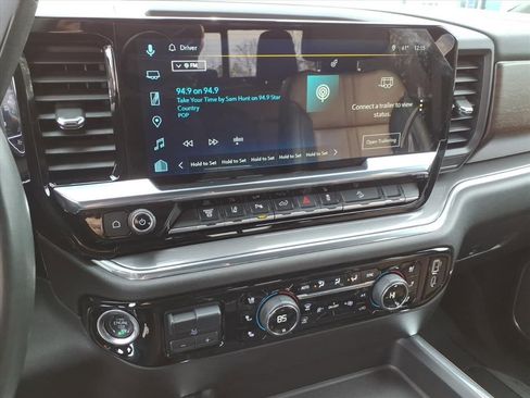 Used 2025 Chevrolet Silverado 2500 High Country w/ Z71 Off-Road Package image 22