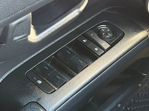 Certified 2025 Toyota 4Runner TRD Off-Road AWD/4WD image 32