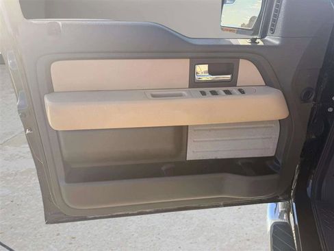 Used 2014 Ford F150 XLT w/ Equipment Group 302A Luxury image 25