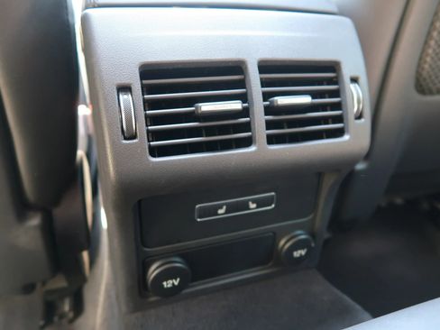 Used 2017 Jaguar XE First Edition image 44