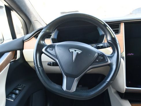 Used 2021 Tesla Model X Long Range AWD/4WD image 27