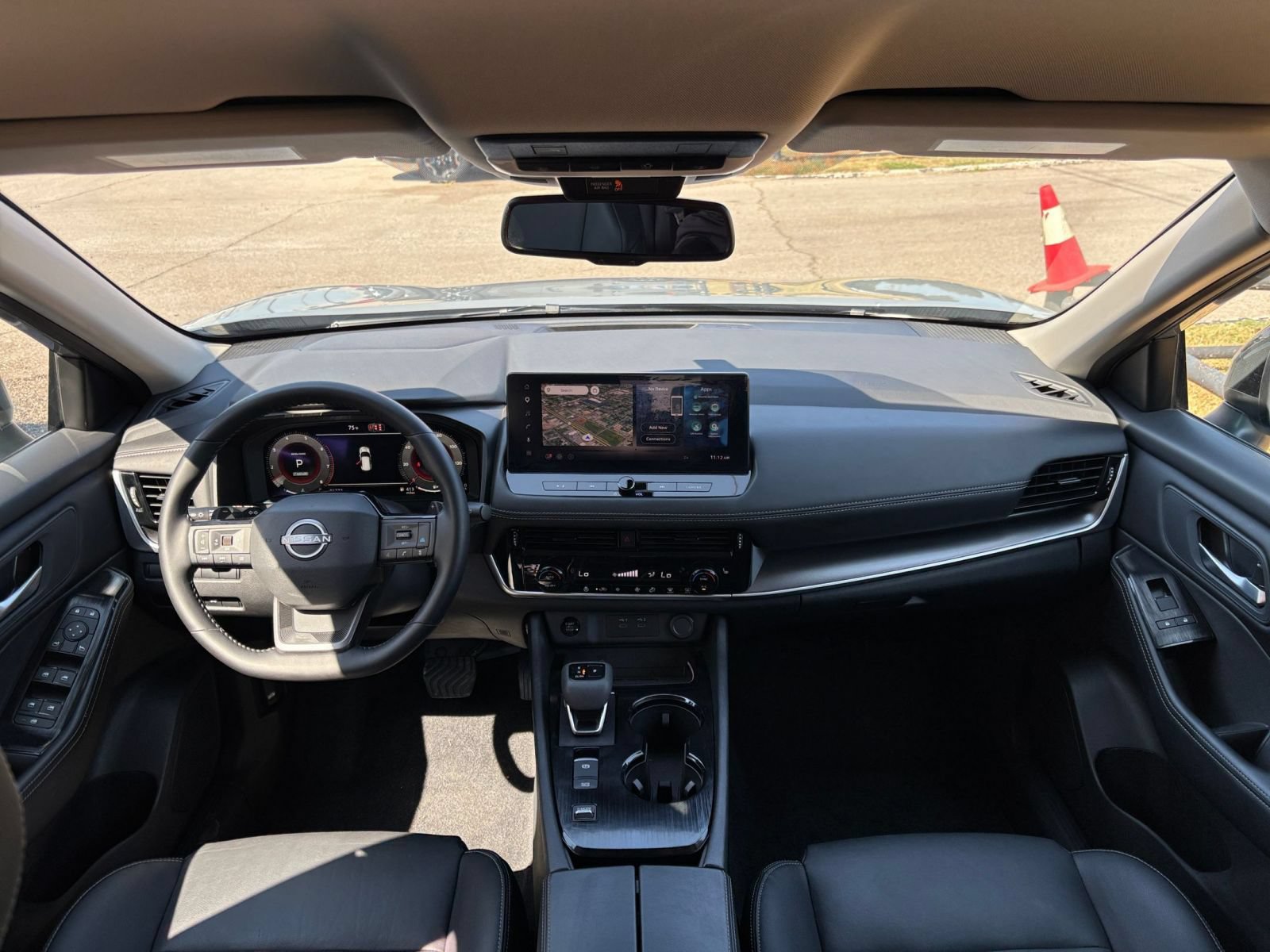 Used 2026 Nissan Rogue SL FWD image 35