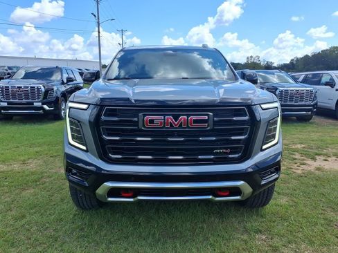 New 2026 GMC Yukon AT4 Ultimate AWD/4WD image 2