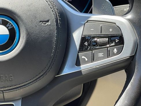 Used 2022 BMW 530e w/ Executive Package RWD image 28