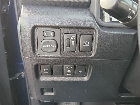 Certified 2022 Toyota 4Runner TRD Off-Road Premium image 26