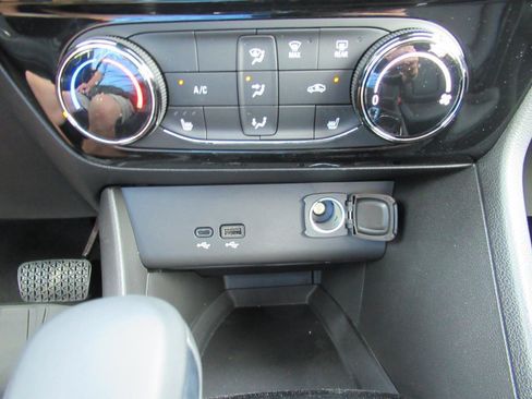 New 2026 Buick Encore GX Sport Touring w/ Comfort Package FWD image 24
